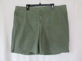 Khakis by GAP shorts boyfriend roll-up Size 20 Desert Cactus green insea... - £11.19 GBP