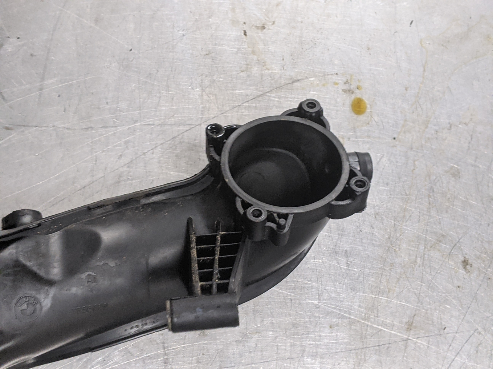 Right Intake Manifold For 14-18 BMW X5  4.4 7555666 Turbo Item image 8