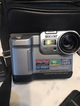 Sony Mavica MVC-FD88 1.3MP Digital Camera - Metallic gray - £78.47 GBP