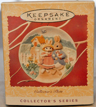 Hallmark: Sunny Sunday Best - Collector Plate Series 4th 1994 Easter Collection - $13.85