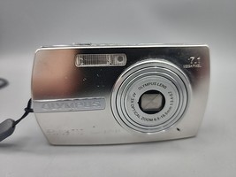 Olympus Stylus 710 All Weather 7.1MP 3x Optical Zoom P&amp;S Camera NOT TESTED - £6.85 GBP