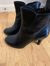 Clarks size 5.5 leather boots black - $54.45