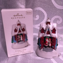 Hallmark 2010 Kringleville Series Kissmas Cottage Santa Mrs Claus Kiss Ornament - £15.94 GBP
