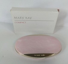 Mary Kay - Pink  Oval Foundation mirror  Compact 4904 - Discontinued ~  - $8.99