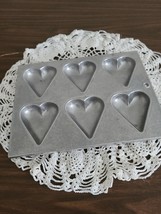 Wilton Armetale Heart Shape Mold, mini Heart Shaped Muffin Baking Pan - £13.33 GBP