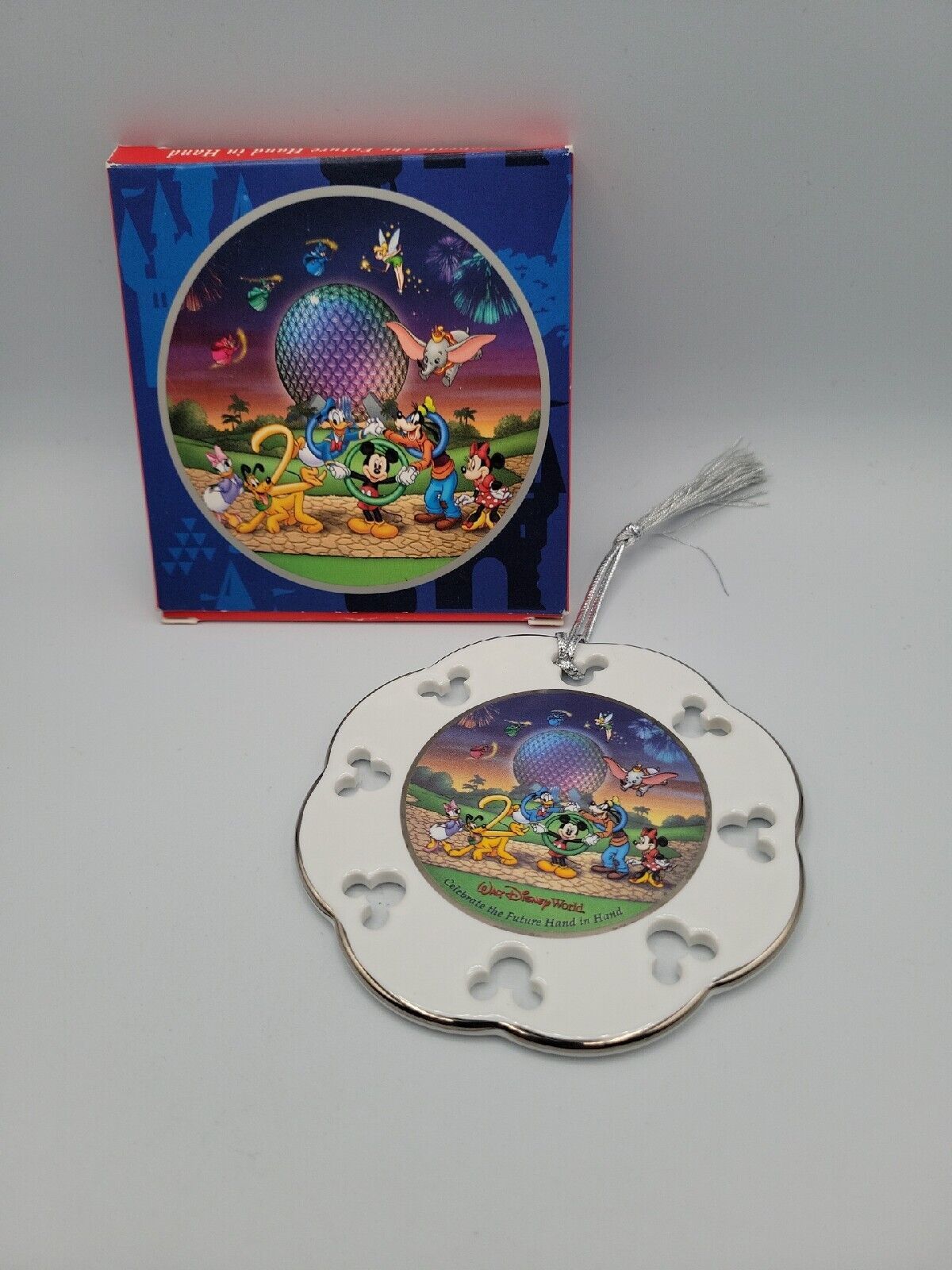 Primary image for Walt Disney World Ornament 2000 Epcot Celebrate the Future Hand in Hand RETIRED