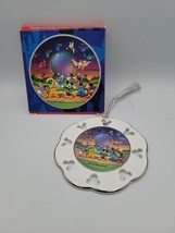 Walt Disney World Ornament 2000 Epcot Celebrate the Future Hand in Hand ... - £8.89 GBP