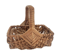 Vtg Cottagecore Wicker Woven Easter Basket with Handle Gods Eye Countrycore - £15.05 GBP