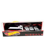 Hot Wheels White Nissan Skyline Fleet Premium Diorama Set Dented Packaging - £45.93 GBP