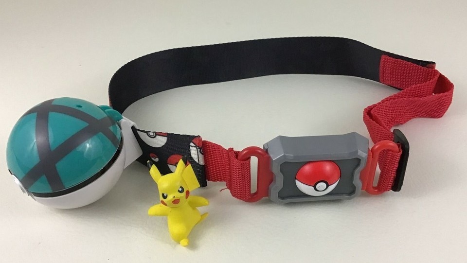 Pokemon Clip n Carry Blue Poke Ball Belt Pikachu Figure Lot 2016 Tomy Ni... - $14.80