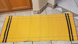 Bath Pet Rug Mat Gold Yellow Black 52 by 22 Gently Barely Used Vtg FREE US SHIP - £18.92 GBP