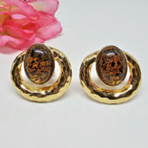 Vintage Large Lucite Gold Tone Round Clip On Earrings - £13.83 GBP