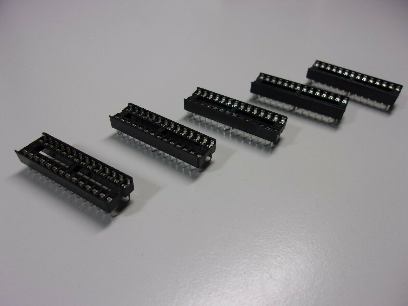 5 Pack Lot DIP28 DIP IC Sockets 28 Pins 2 Rows 14 Pins Sides Integrated Circuit Item image 2