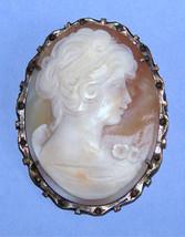 Italian Carved Shell Cameo Brooch pin pendant 900 - £117.84 GBP