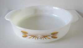 Vintage 8&quot; Anchor Hocking FIRE KING Wheat #450 Handled Round Cake Pan (1962-66) - £14.01 GBP