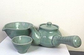 Oriental Tea Set Tea Pot Tea Bowl and 5 Cups Celadon Green Japan - £37.74 GBP