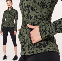 Lululemon Women&#39;s Size 6 Full Zip Scuba Hoodie Green &amp; Black Floral Prin... - $809.56 MXN