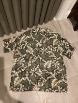 Vintage Pierre Cardin Hawaiian Island Shirt 100% Rayon Made in Korea Size M - £9.16 GBP