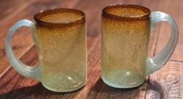 Vtg Mexican Hand Blown Mugs Set of 2 Unique Ombré Color, Amber Brown Rim Cups - £31.64 GBP