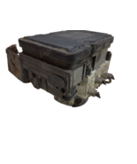 08 Chrysler Town and country Dodge Caravan ABS pump OEM P04721601AI - $135.83 CAD