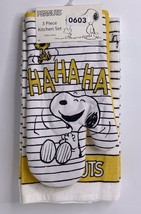 Set 3 Peanuts Snoopy Woodstock Towels &amp; Oven Mitts HA HA HA Kitchen Tea ... - £17.75 GBP
