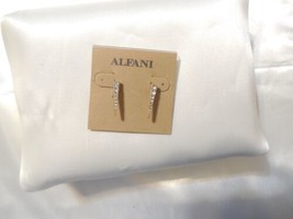 Alfani 3/8&quot; Gold Tone Simulated Diamond Threader Earrings Y354 - £7.51 GBP
