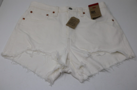 Levi&#39;s 501 White High Rise Denim Shorts Size 30 NWT - $17.81