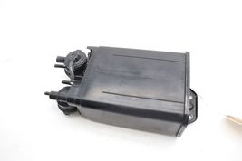 00-01 TOYOTA CELICA FUEL VAPOR CANISTER E2321 image 9