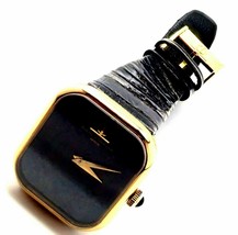 Authentic! Baume & Mercier 18k Yellow Gold Manual Wind Watch 38304 - $2,625.00