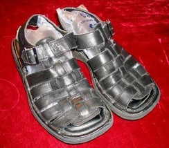 Mens SKECHERS Black Leather Sandals 7 Summer Shoes - $9.99