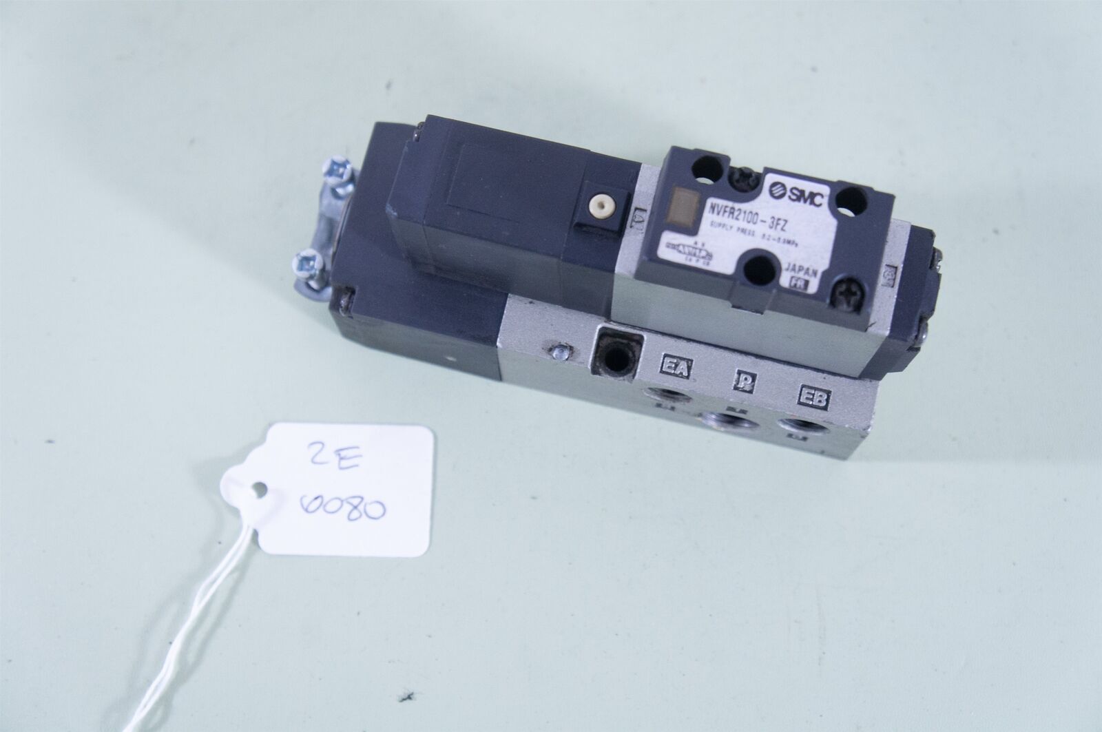 SMC NVFR2100-3FZ Solenoid Valve 0.2-0.9 MPa - $34.27