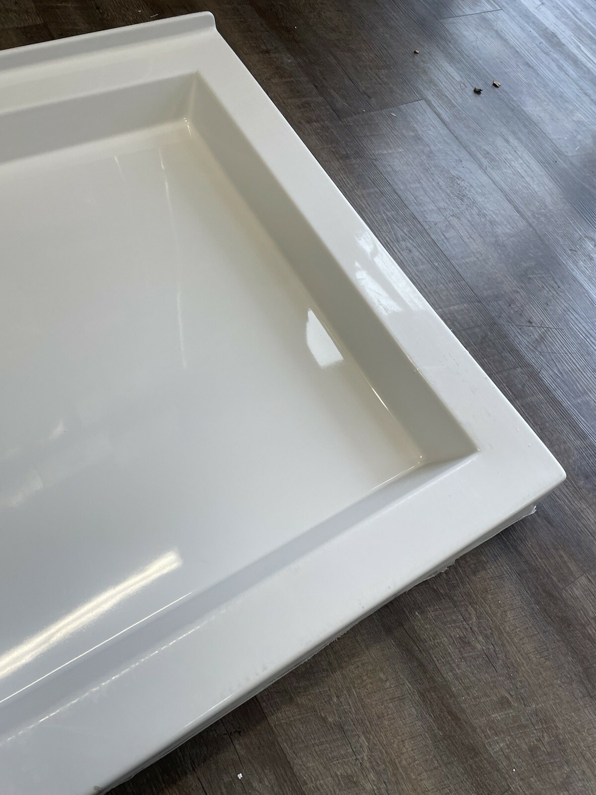 Sherlic  Shower Pan Base 60 x 32 x 3 5/8 Center Drain Molded Tile 2 Flange White Item image 5