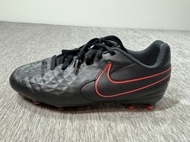 Nike Jr Tiempo Legend 8 Club Soccer Cleats Boys 5.5Y AT5881-010 Black Ki... - $19.79