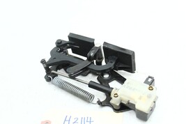 2004-2006 VOLKSWAGEN PHAETON REAR TRUNK LOCK LATCH H2114 image 9