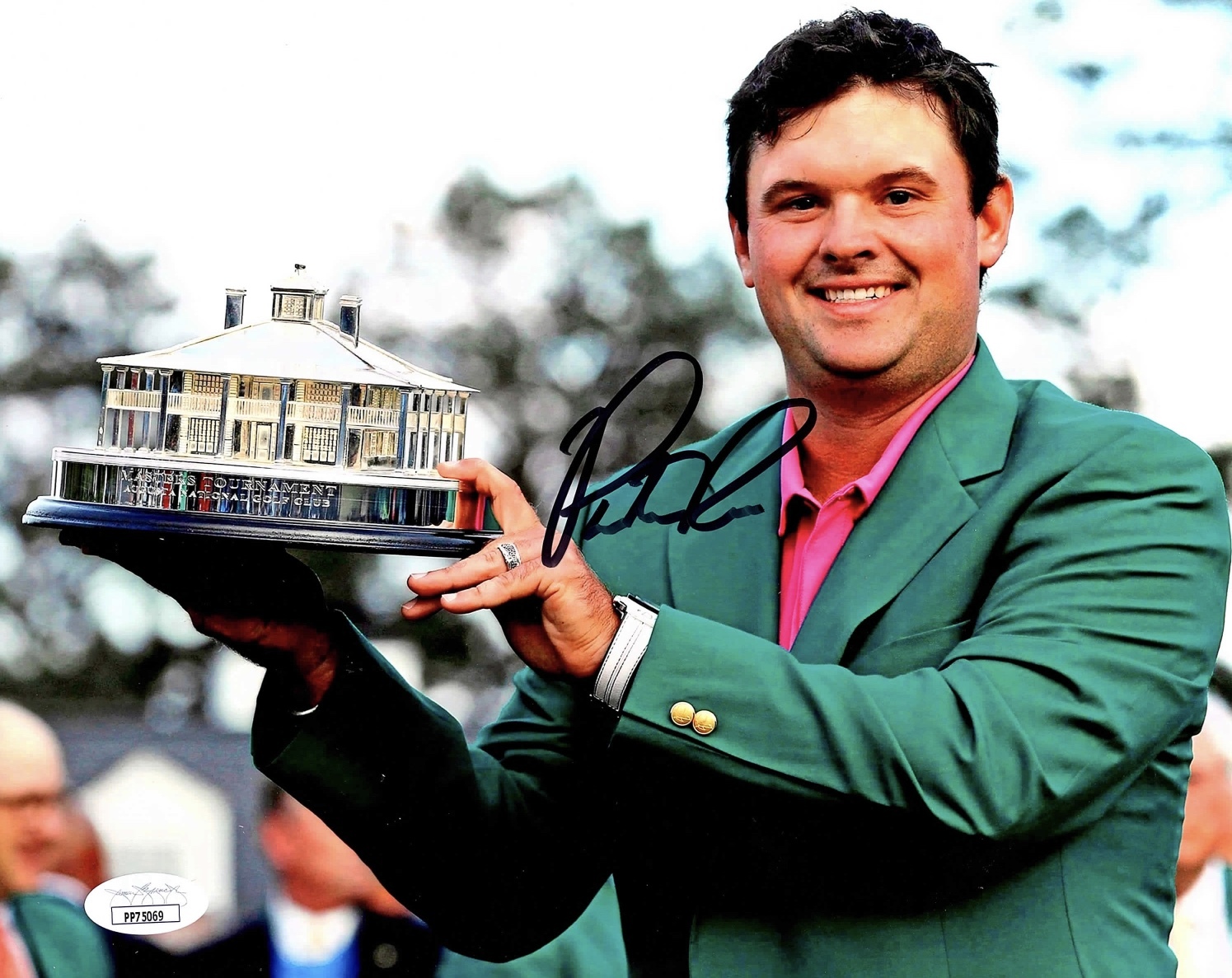 Primary image for PATRICK REED Autographed SIGNED 2018 MASTERS CHAMPION 8x10 PHOTO JSA CERTIFIED 