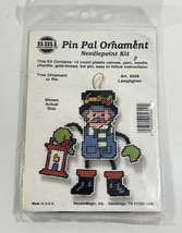 Vintage NMI Pin Pal Ornament Needlepoint Craft Kit LAMPLIGHTER 5609 - $4.94