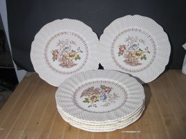 7 Vintage Royal Doulton GRANTHAM Dinner Plates 10 1/4&quot; Floral England Excellent. - £74.53 GBP
