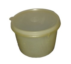Vintage Tupperware 263-5 Storage Container With Lid Sheer - $8.75