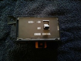 1982-1985 CADILLAC ELDORADO BIARRITZ/SEVILLE CRUISE CONTROL SWITCH OEM - $1,194.39 MXN