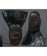 Very neat WWII German Army motorcyclist leather gloves nicely marked $$$... - $3,575.00 MXN