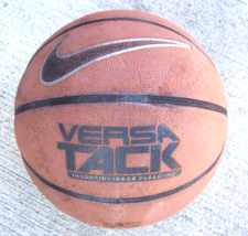 Nike Versa Tack Basketball  NBA Ball swoosh 28.5 Mid Size Indoor/Outdoor - $24.72