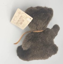 Vintage Russ Berrie &quot;Bears From The Past&quot; Retired Dark Brown Bear BB31 - £7.98 GBP