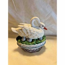 C1885 Bisque Swan on Nest w Eggs Trinket Box - £53.44 GBP