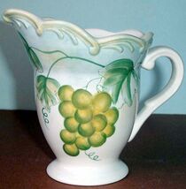 Lenox Tuscan Vine Blanc Creamer Grapes Embossed Scalloped Top NEW in Box - €20,27 EUR