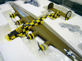 Corgi Aviation Archive Collector Series AA34007 Consolidated B-24D Liberator Die - £179.69 GBP