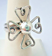 925 Sterling Silver Flower Ring Size 7.25 - £27.68 GBP