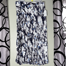 Time &amp; Tru midi length crinkle skirt, size large, new with tags - £8.60 GBP