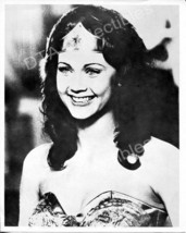 Lynda CARTER-8X10 Promo STILL-WONDER Woman G - £16.31 GBP