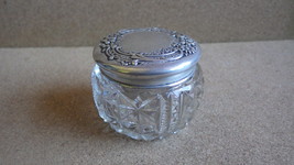 ANTIQUE STERLING SILVER REPOUSSE AMERICAN BRILLIANT PERIOD CUT GLASS VAN... - £66.86 GBP