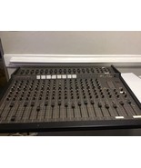 Peavy MD-II 16x2 Mixer Stereo Mixing Console - $493.89 CAD